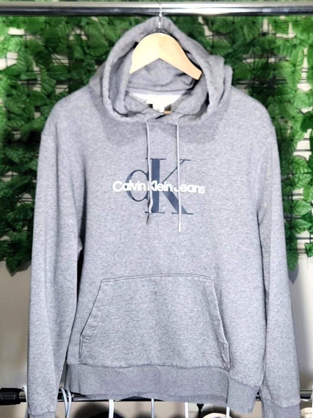 Calvin Klein Men’s Hoodie – Size L